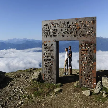 Nyaraló Characterful Old With 4 In Carinthia With Garden *