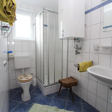 Characterful Old With 4 In Carinthia With Garden Nyaraló *